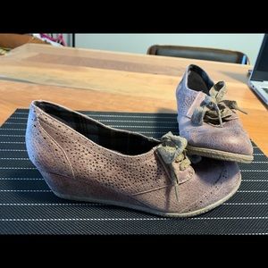 Women’s Brown wedges size 8